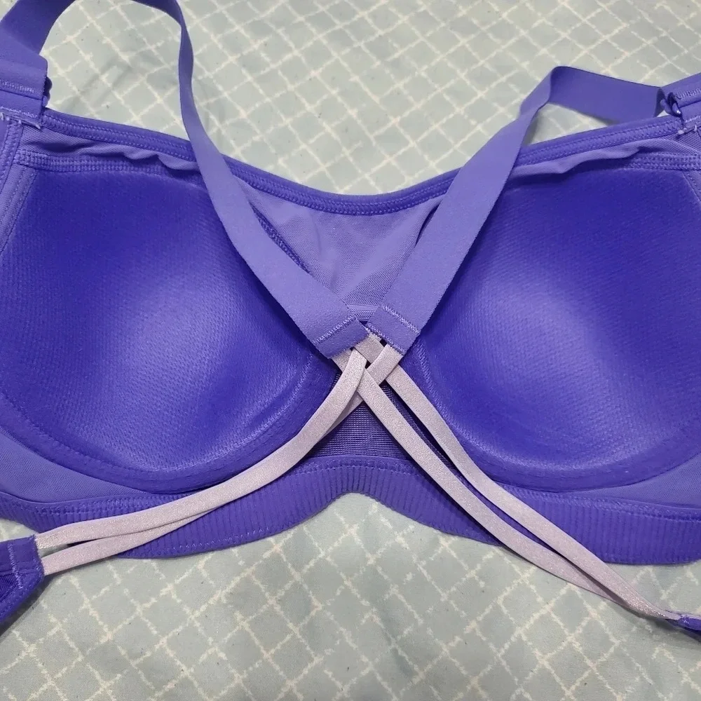 Victoria's Secret VSX Sport Purple Sports Bra 34C